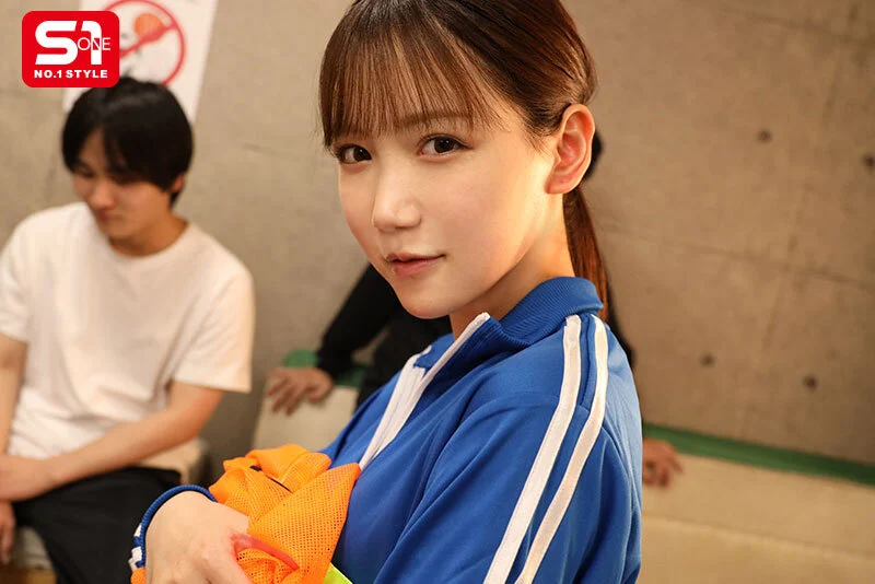 SONE-802 Bí mật ngọt ngào của cô quản lý nhỏ