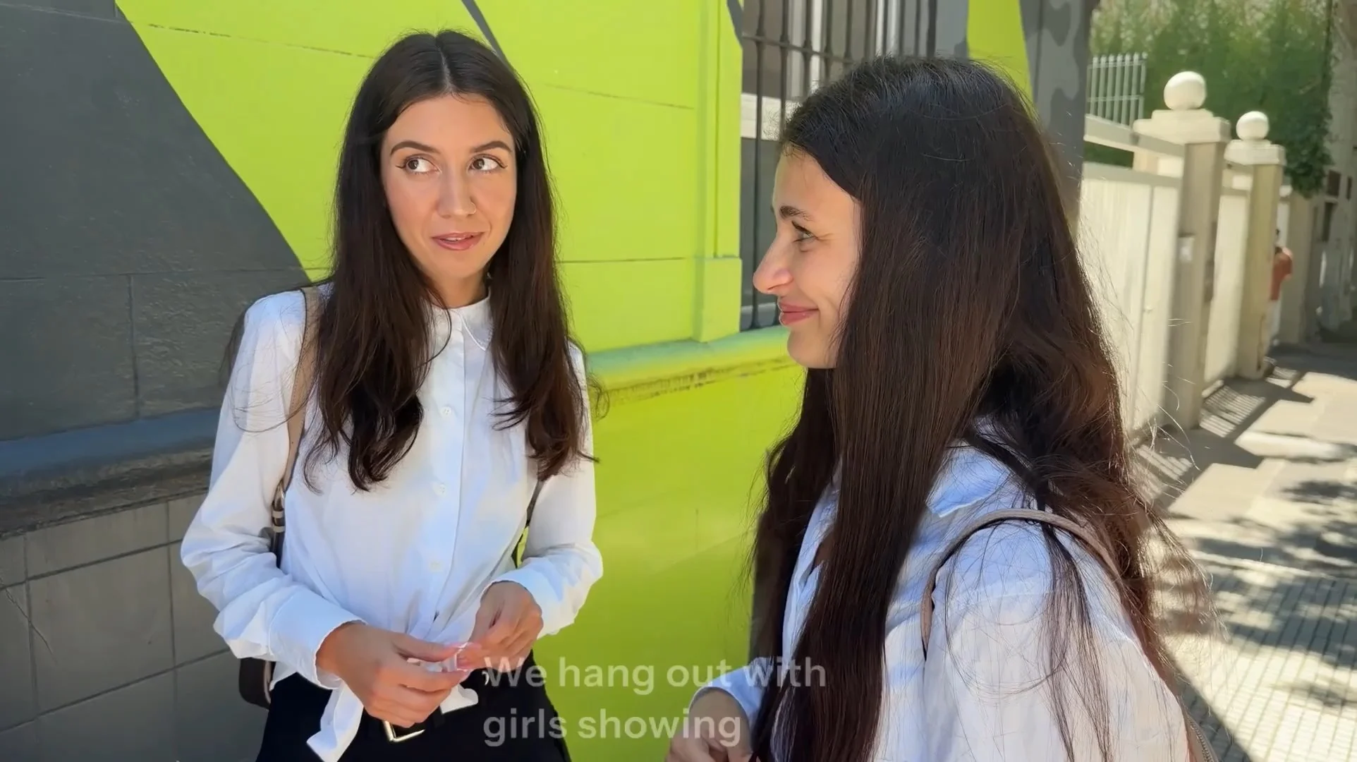 Sự nổi loạn đầy cám dỗ của những nữ sinh sau giờ học